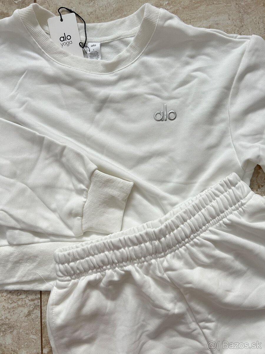 Alo Yoga komplet - 3