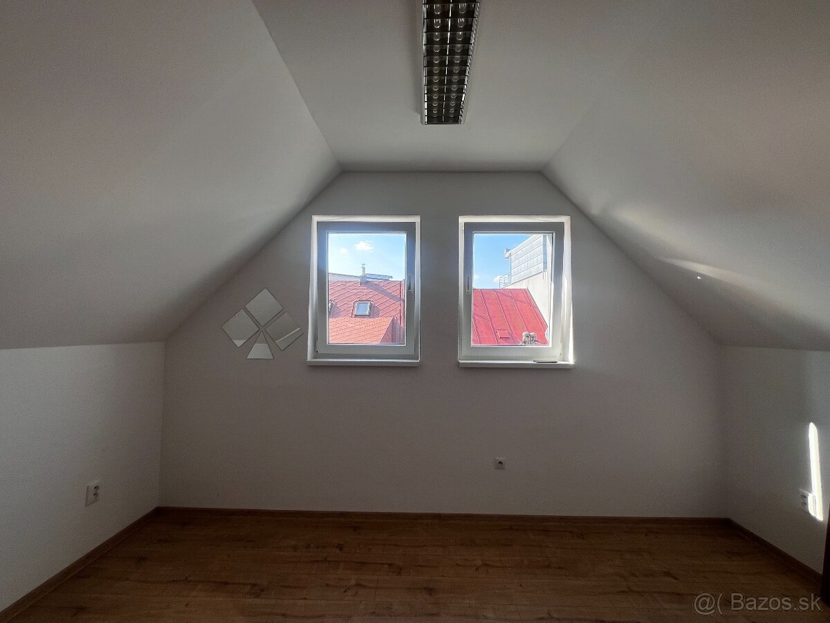 12m2 Kancelária na výbornej adrese - 3