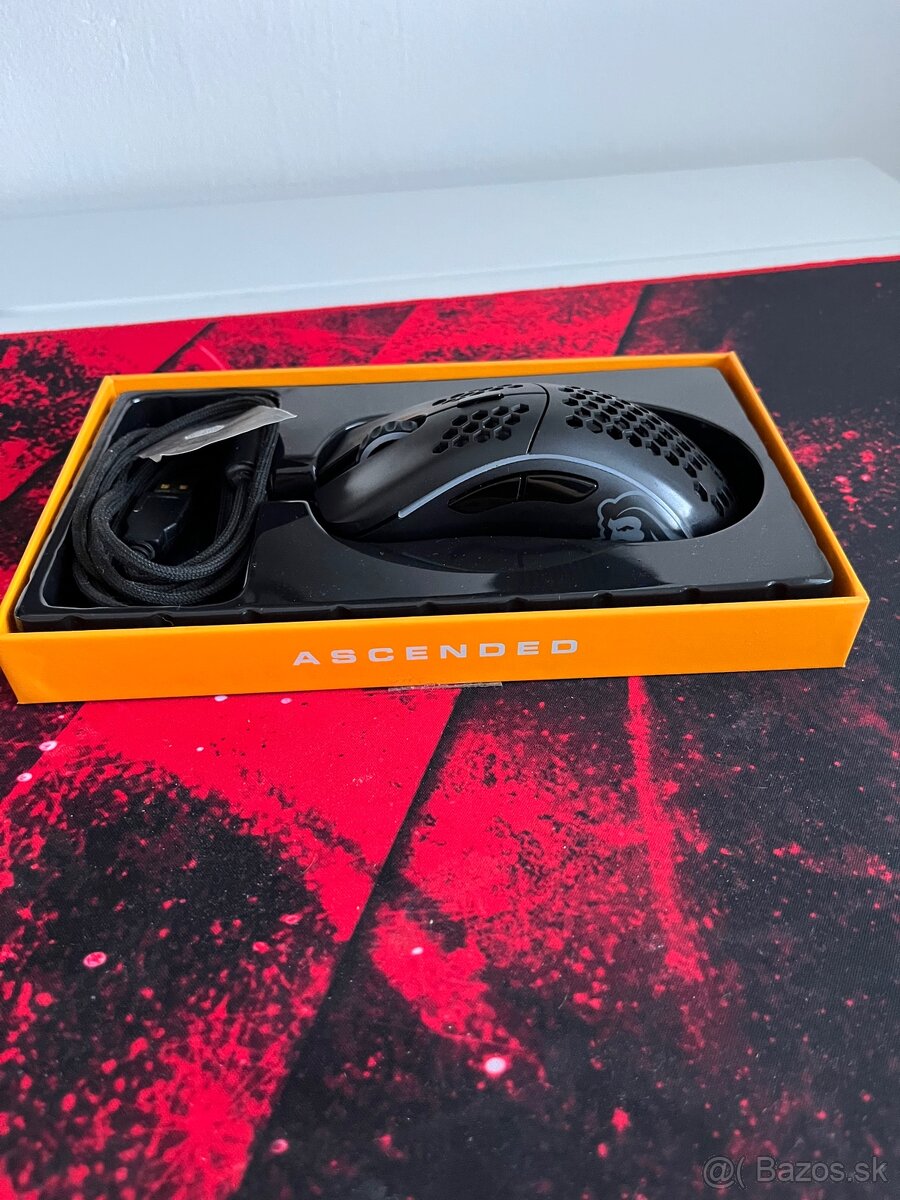 Glorious Model D - 3