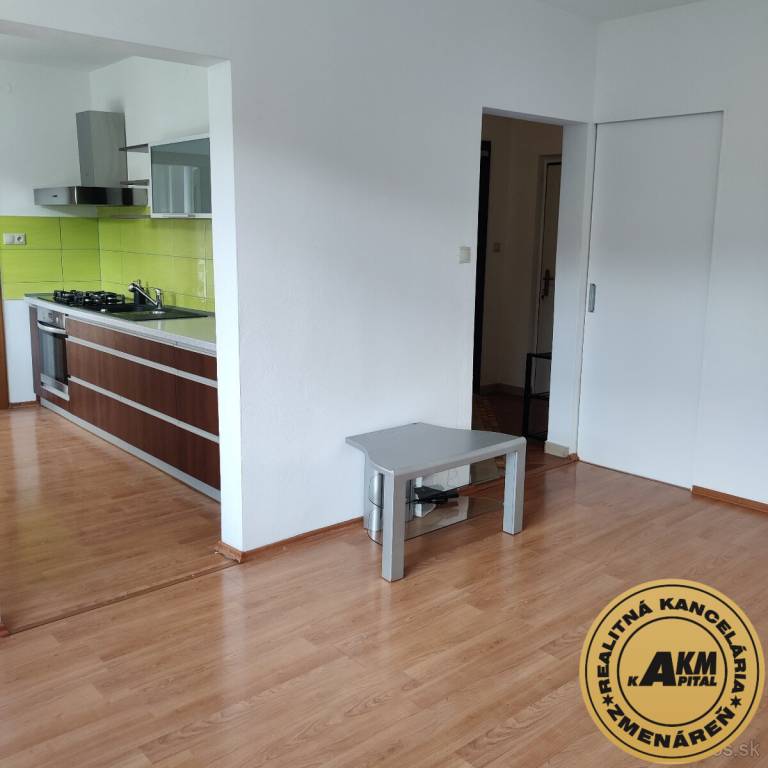 2 izbový byt na prenájom, M.R. Štefánika, Zvolen - 3