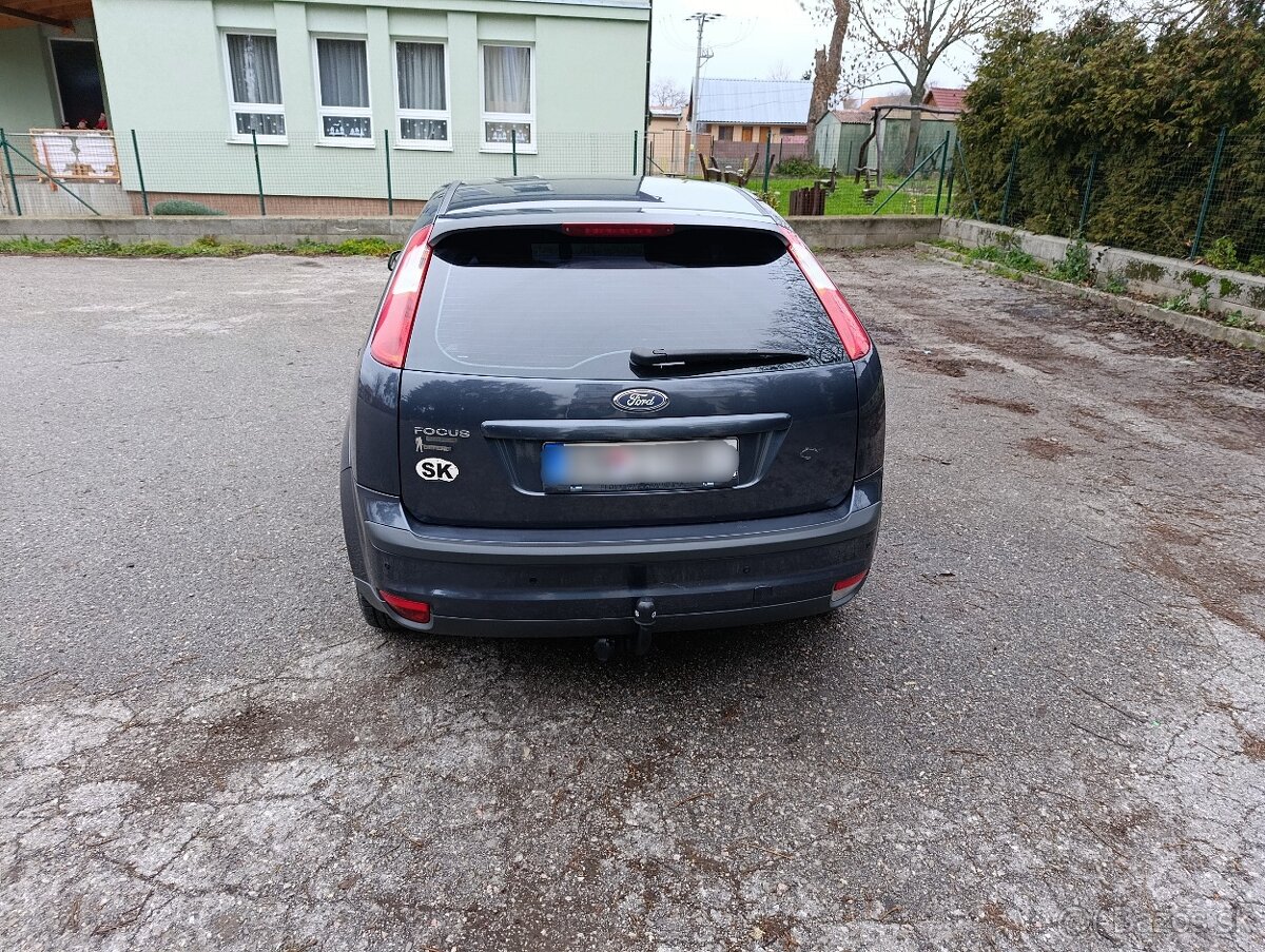 Predám Ford focus r.v. 2007 1,6 benzín - 3
