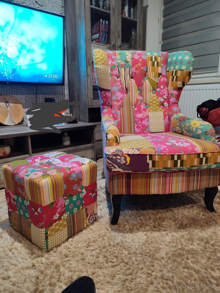 PREDÁM KRESLO S TABURETKOU - 3
