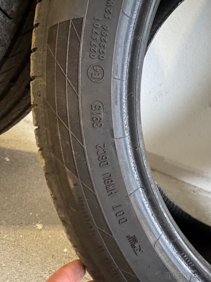 Continental 245/45R18 - 3