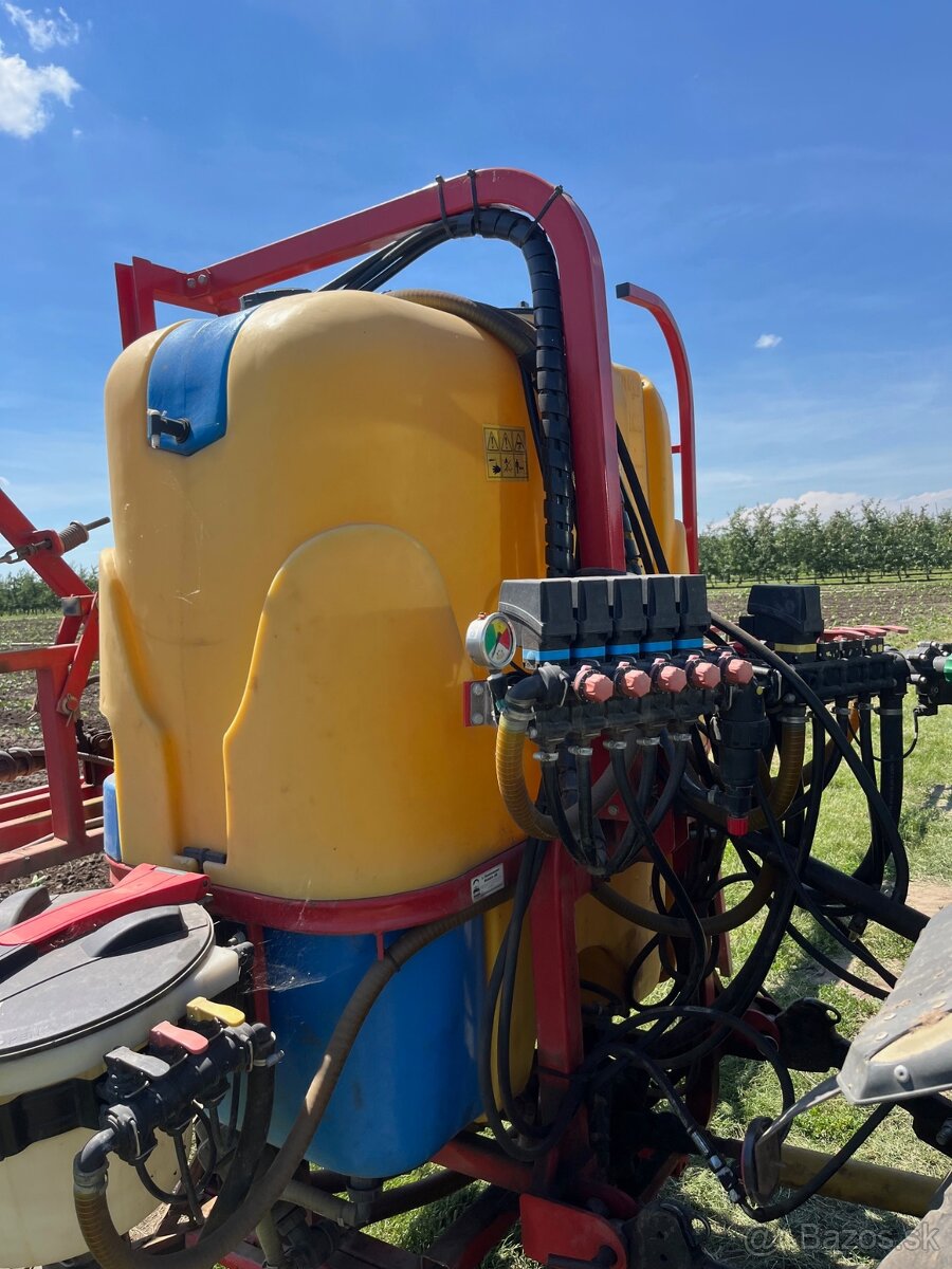 jar met postřikovač - 3