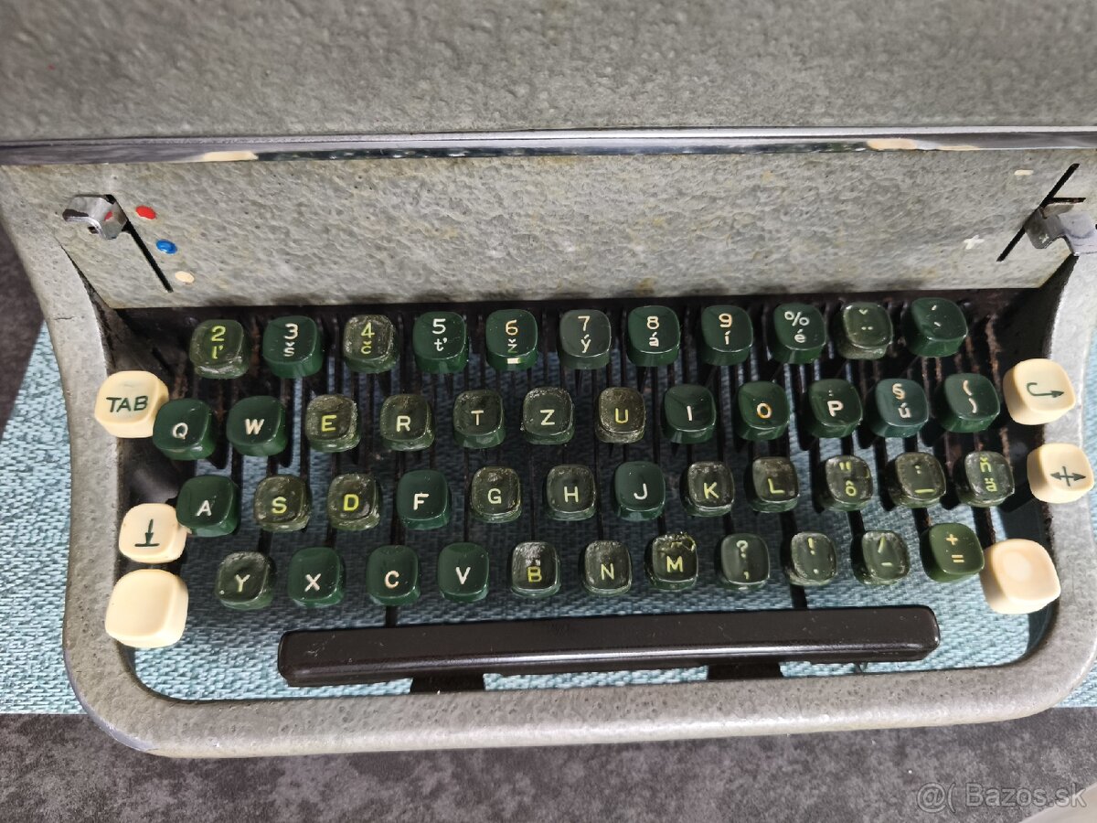 RETRO pisaci stroj ZETA - 3