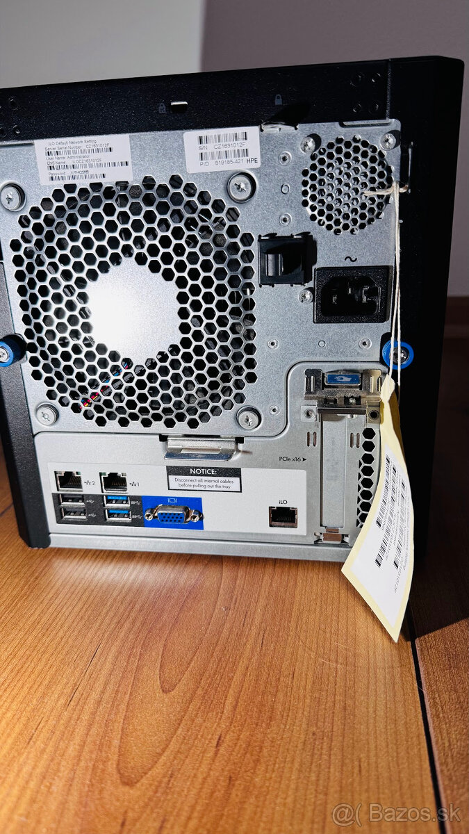 HP ProLiant Microserver Gen 8 (XEON, 16GB RAM, 1 TB HDD) - 3