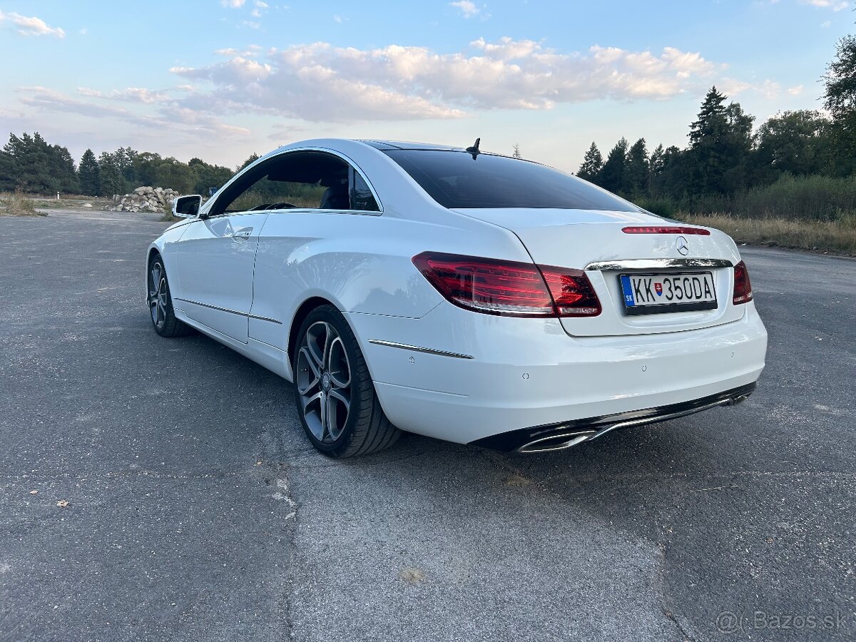 Mercedes-Benz E 200 Coupé - 3