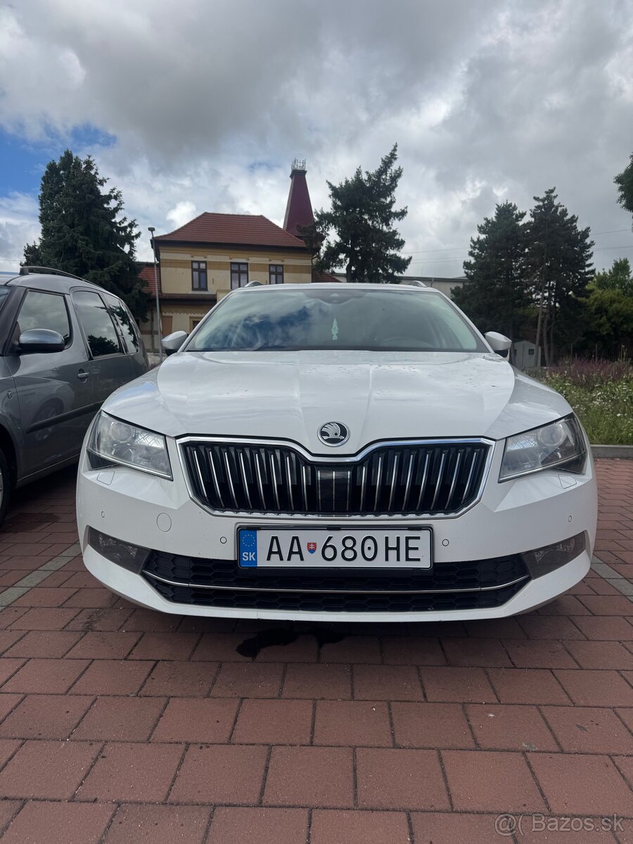 Predám Škoda Superb combi manuál 4x4 - 3