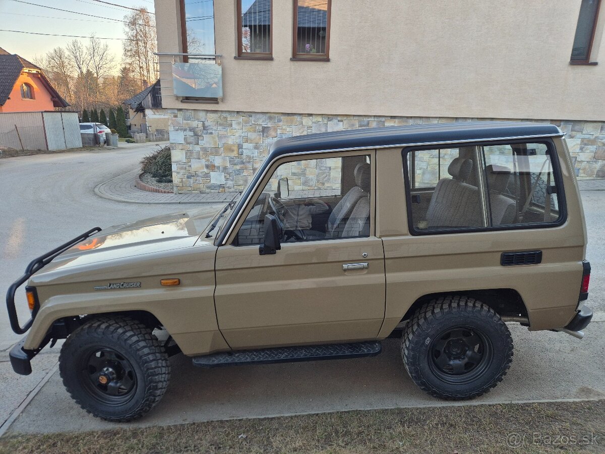 TOYOTA LAND CRUISER 2.4 TDI - 3