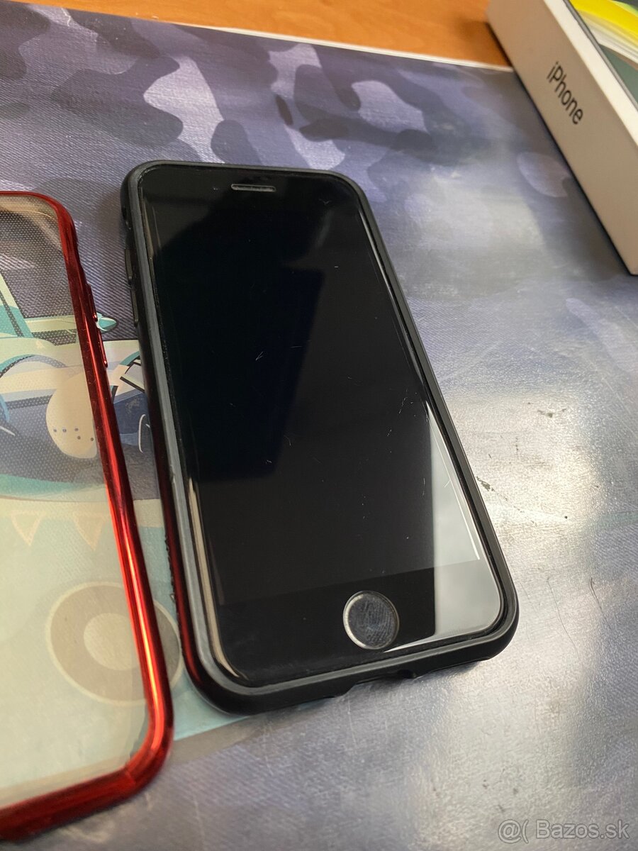 iPhone SE 2020 64GB - Black - 3