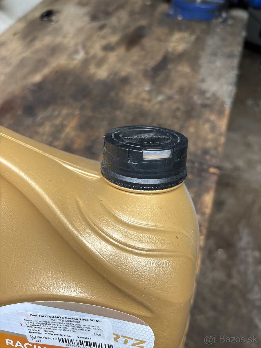 Total QUARTZ Racing 10W-50 5L - 3