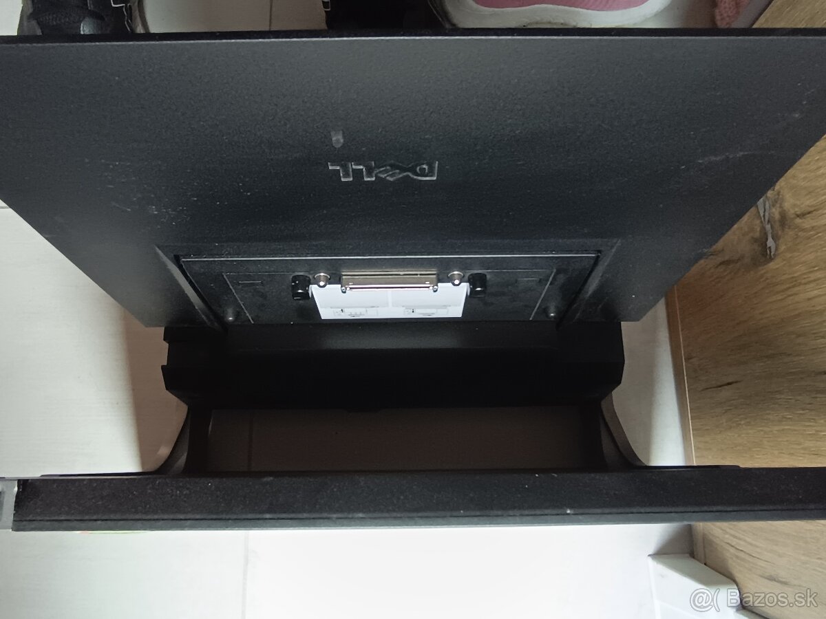 Dokovacia stanica Dell - 3