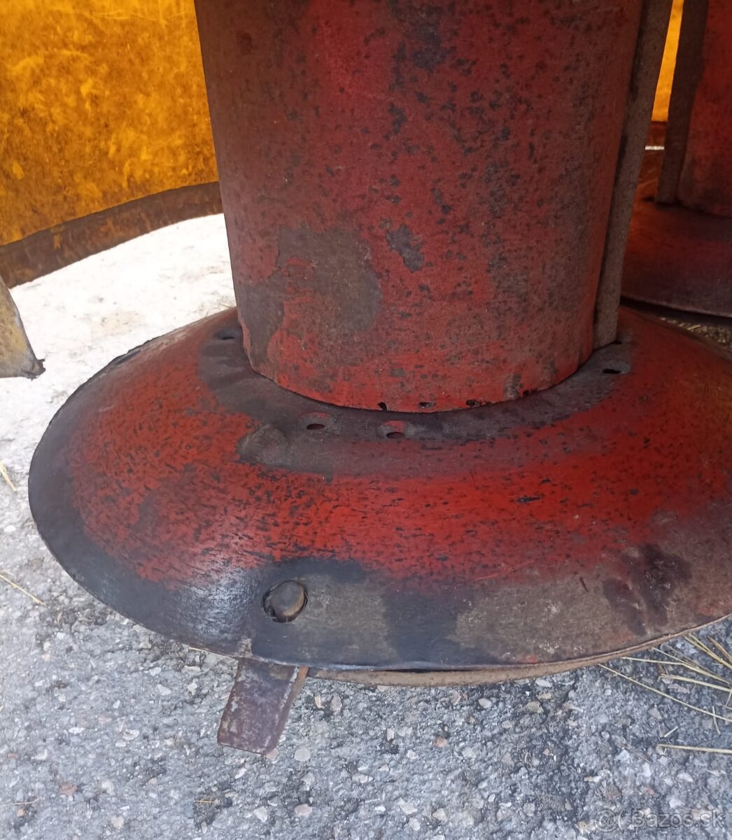 Kosačka rotačná poľská 135 - 3