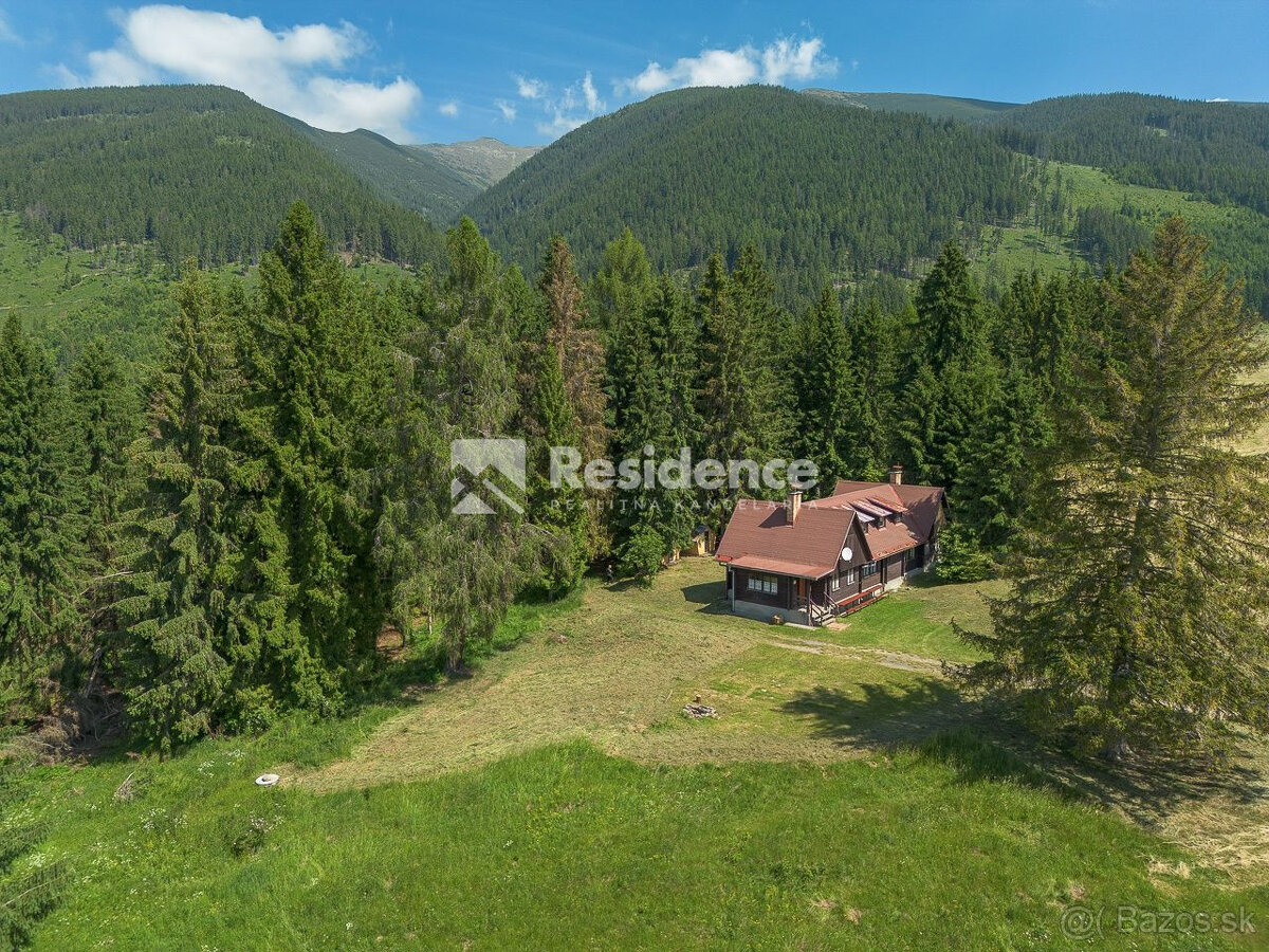 Chata zasadená do liptovskej prírody - 3