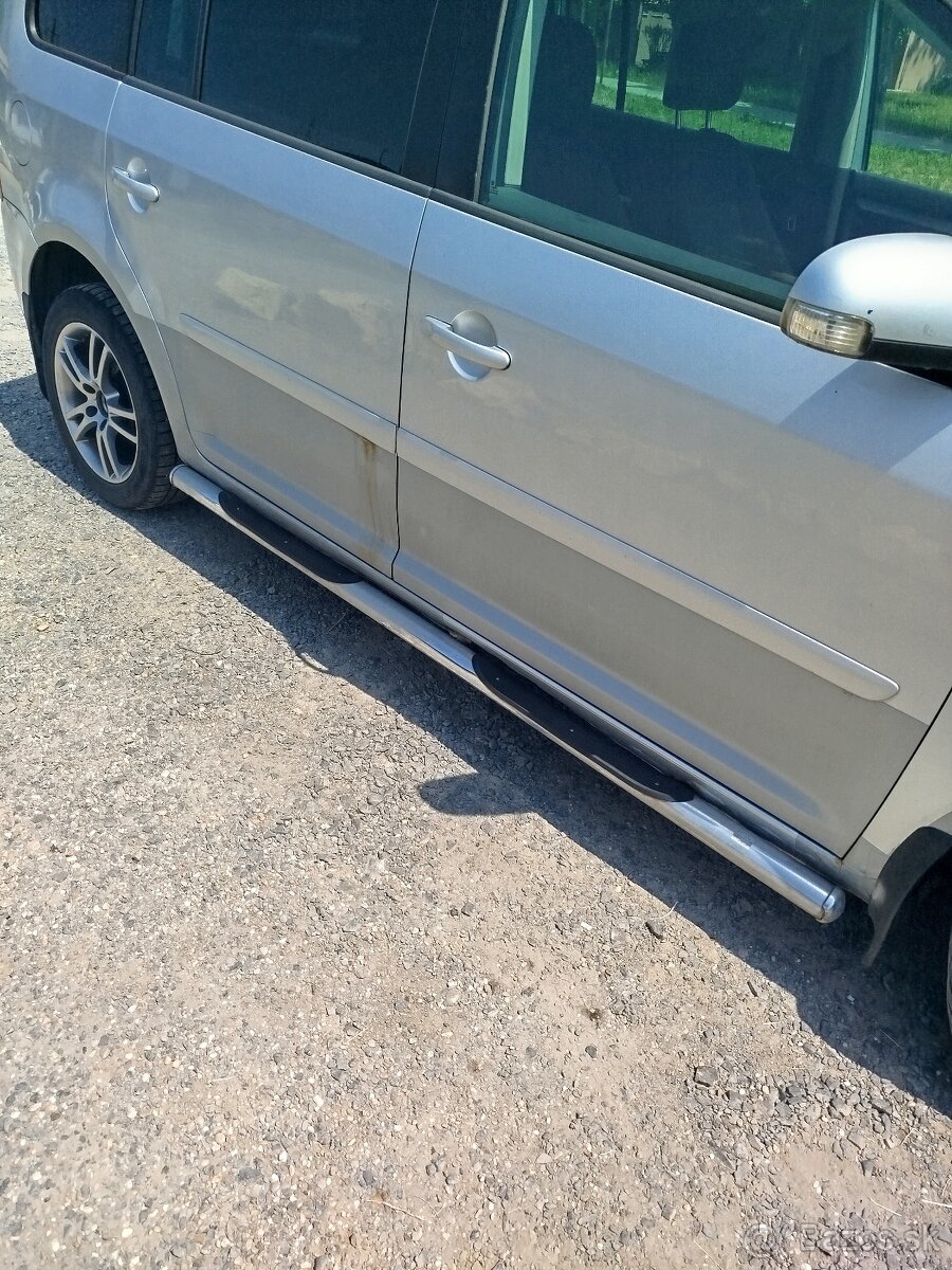 Predám Volkswagen Touran - 3