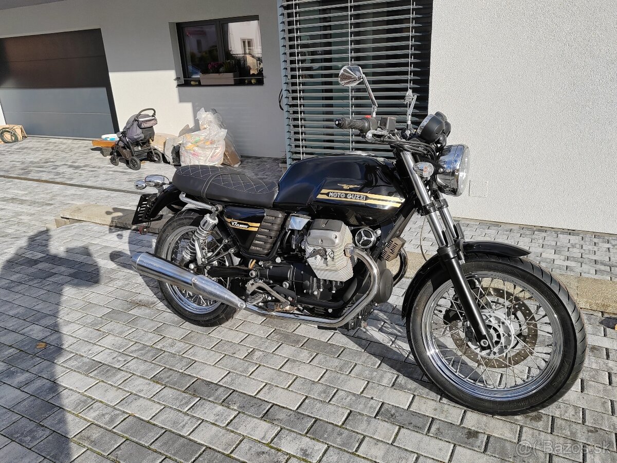 Moto Guzzi V7 - 3