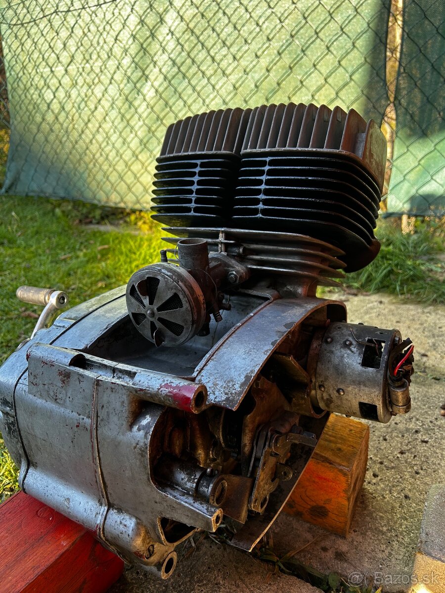 Motor Jawa 350 634 632 - 3
