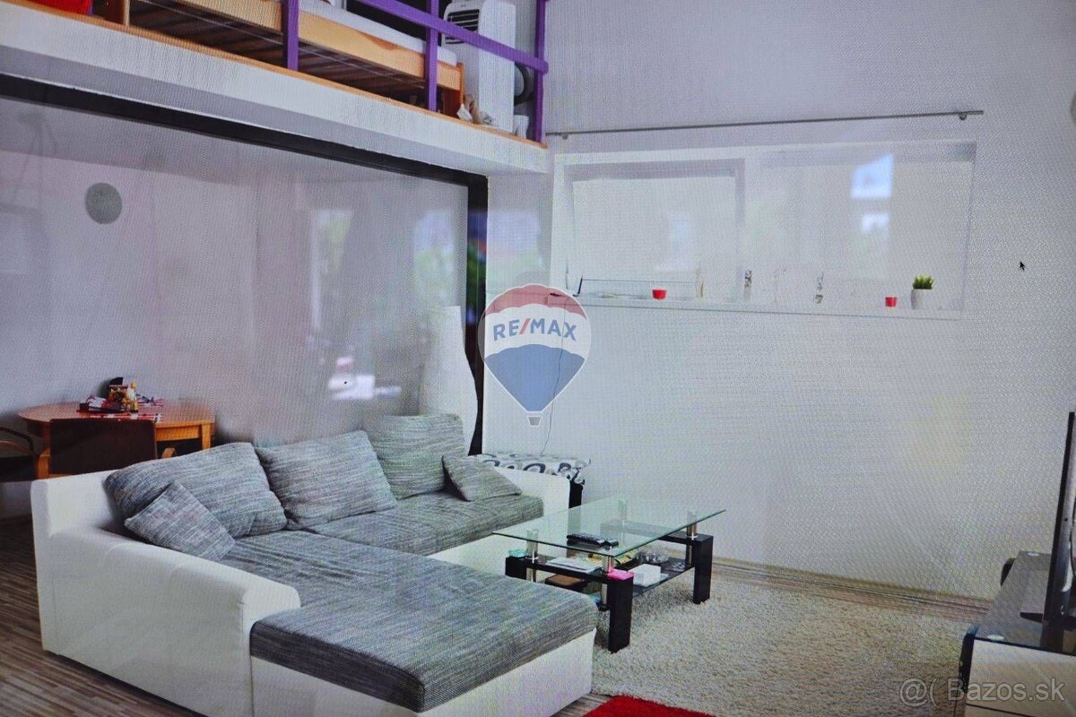 RE/MAX | Polyfunkčný objekt vhodný na ubytovacie služby na p - 3