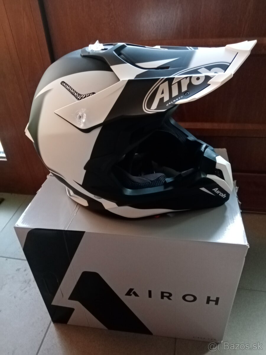 Airoh Terminátor - 3