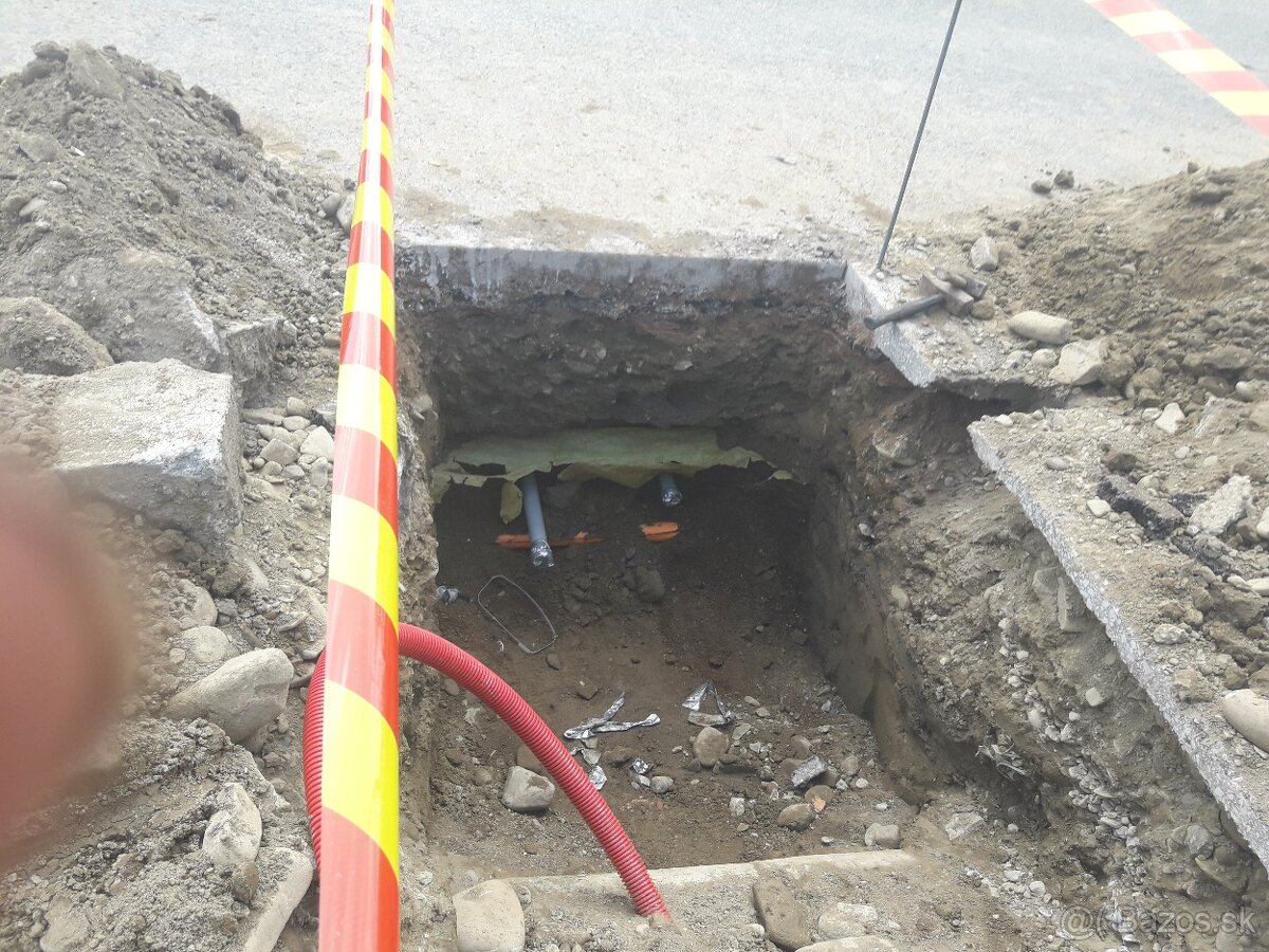 Pretlačanie pod komunikaciu - 3