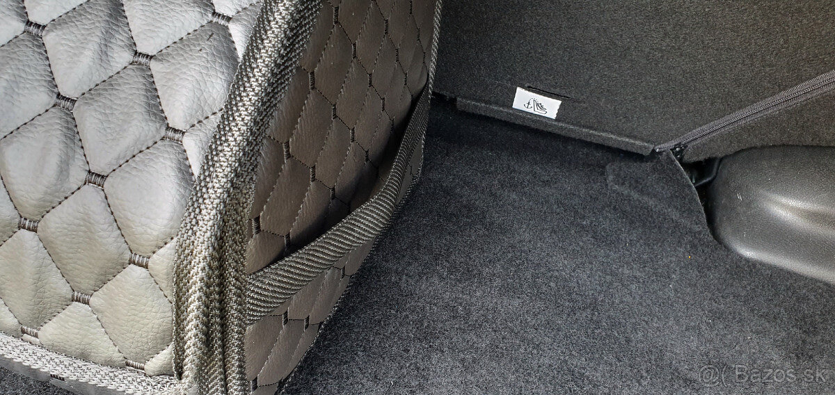 Box – organizér zadného úložného priestoru LADA - 3