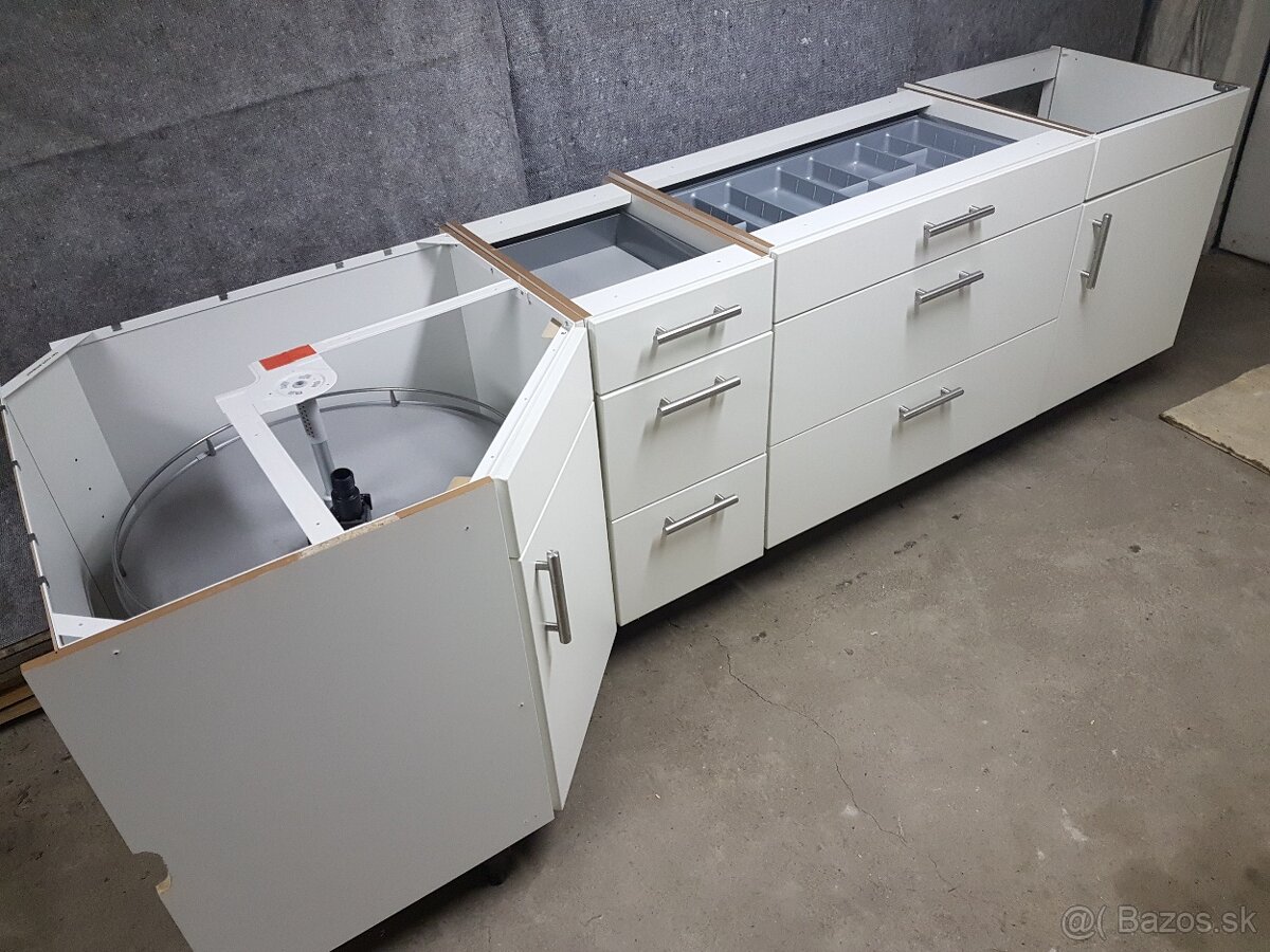 Kuchynska Linka Biela - 3