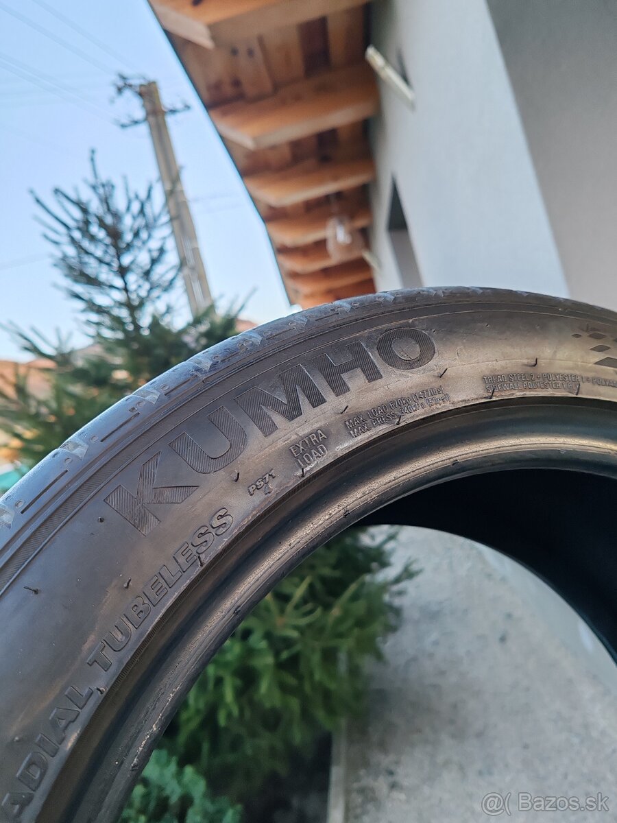 225/45 ZR17 KUMHO ECSTA PS71 - 3