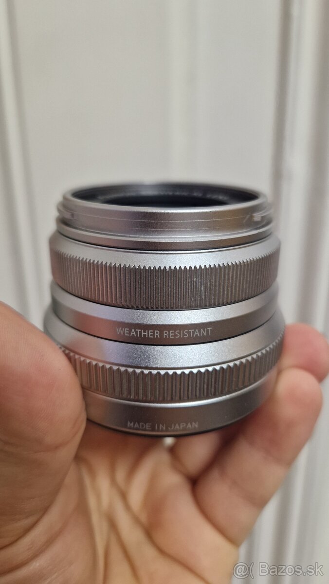 Fujifilm XF 35mm f/2R WR - 3