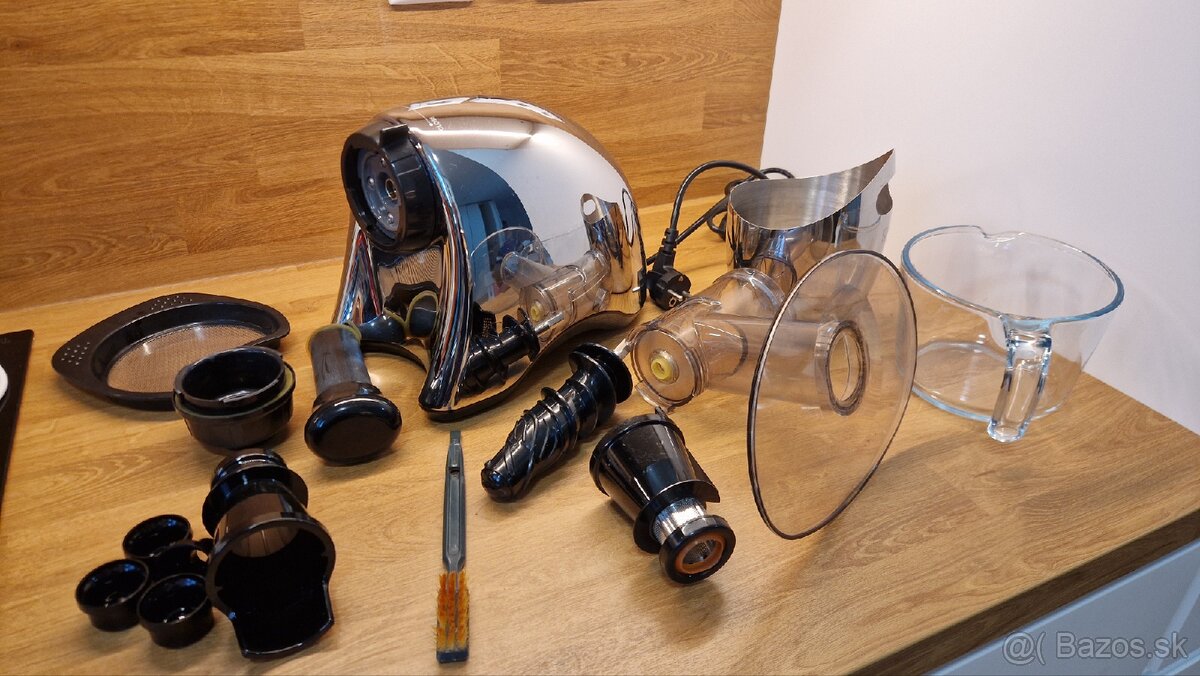 Odstavovac Sana Juicer Omega EUJ 707 - 3