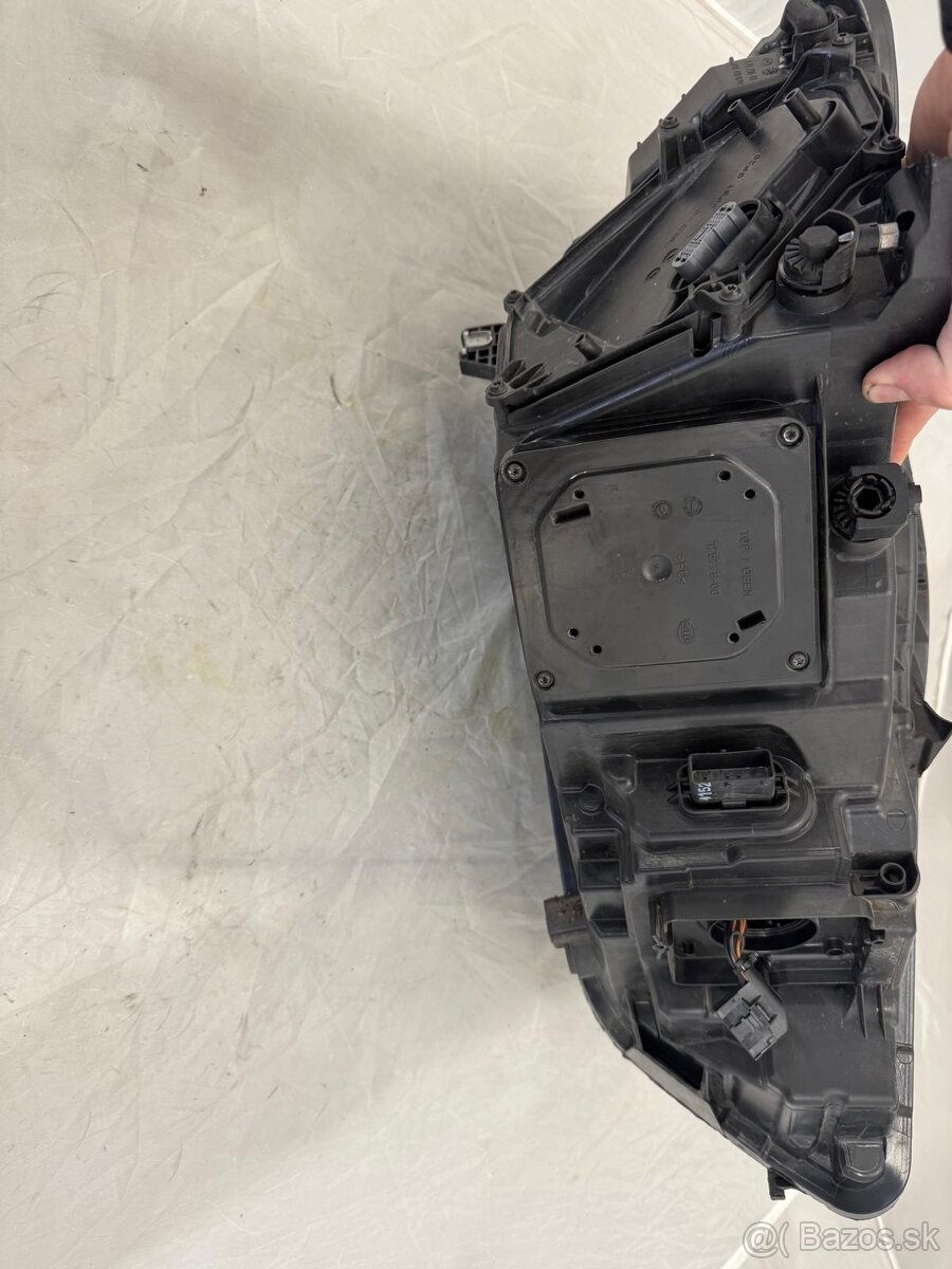 Svetlo Audi a6 full led - 3