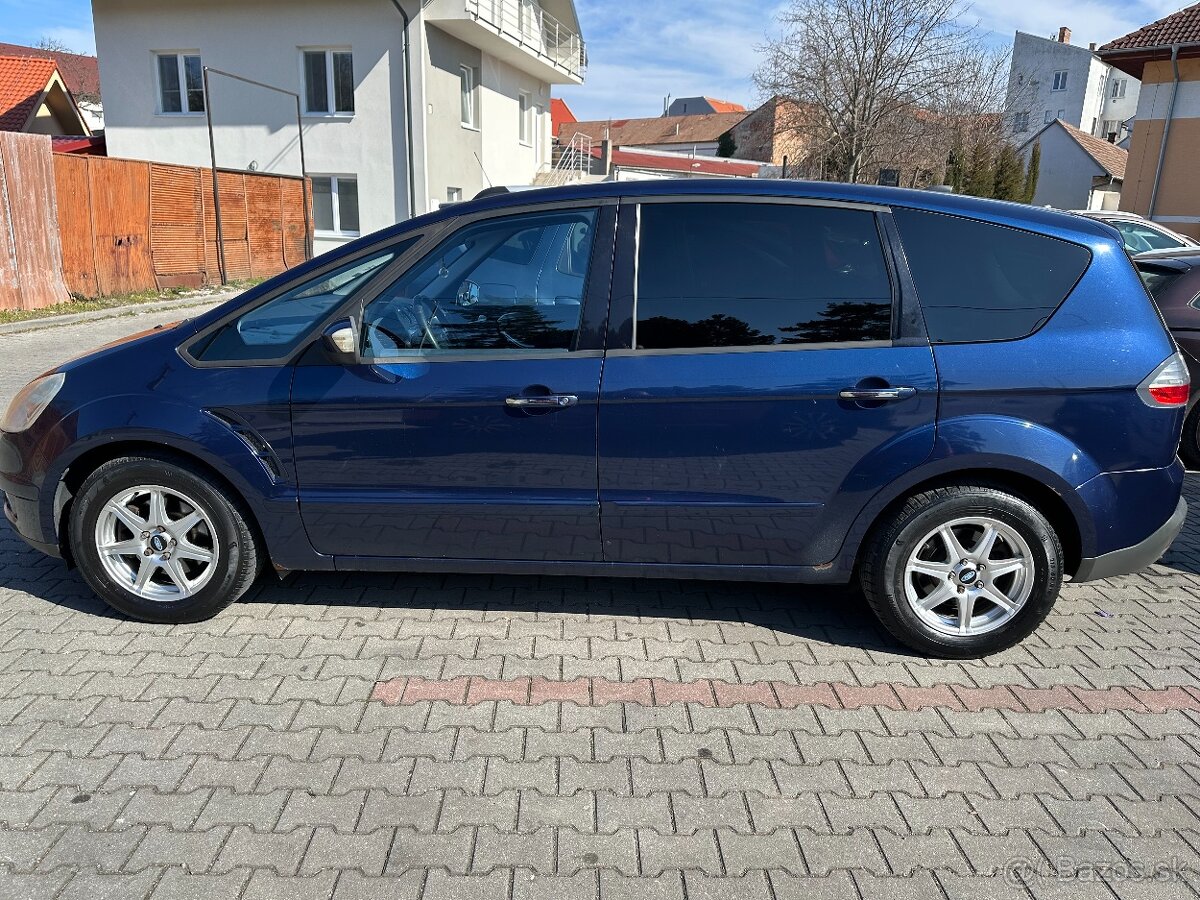 Ford S-MAX 2.0 TDCi Titanium - 3