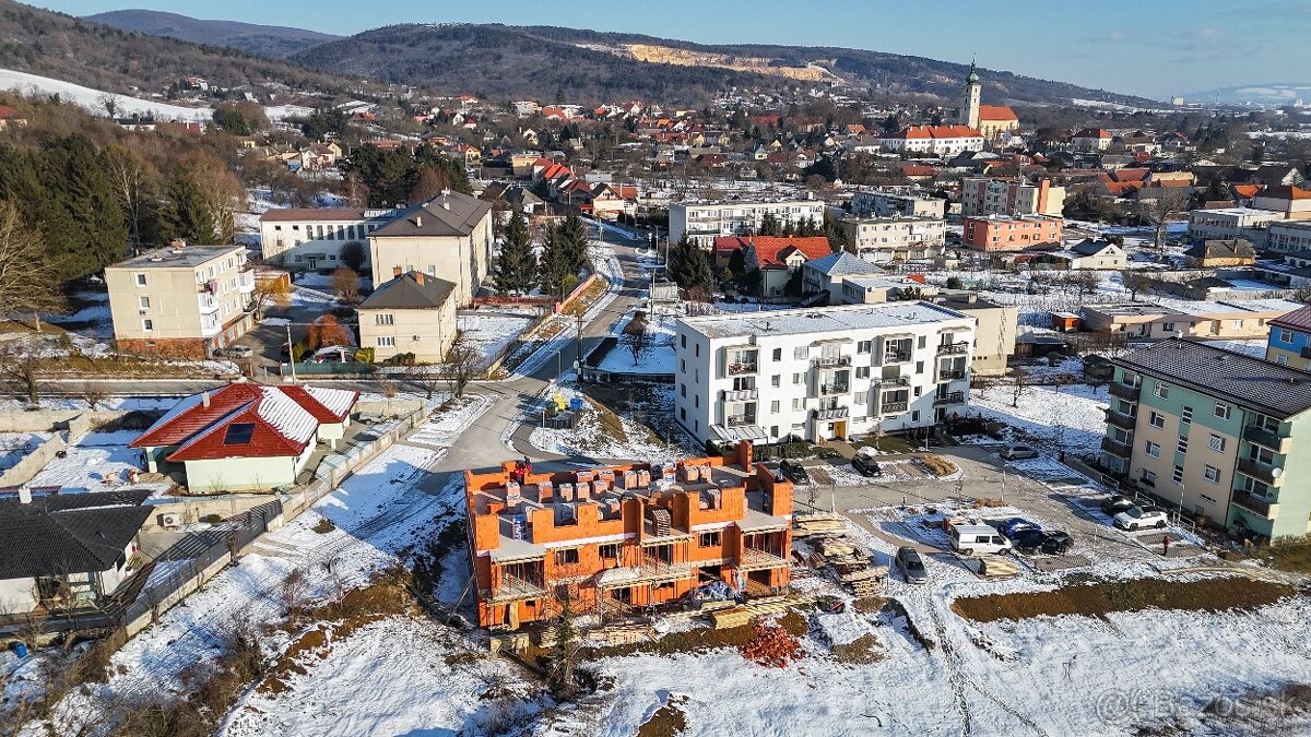 BYTY - PROJEKT HRADNÉ POLE - Čachtice - 3