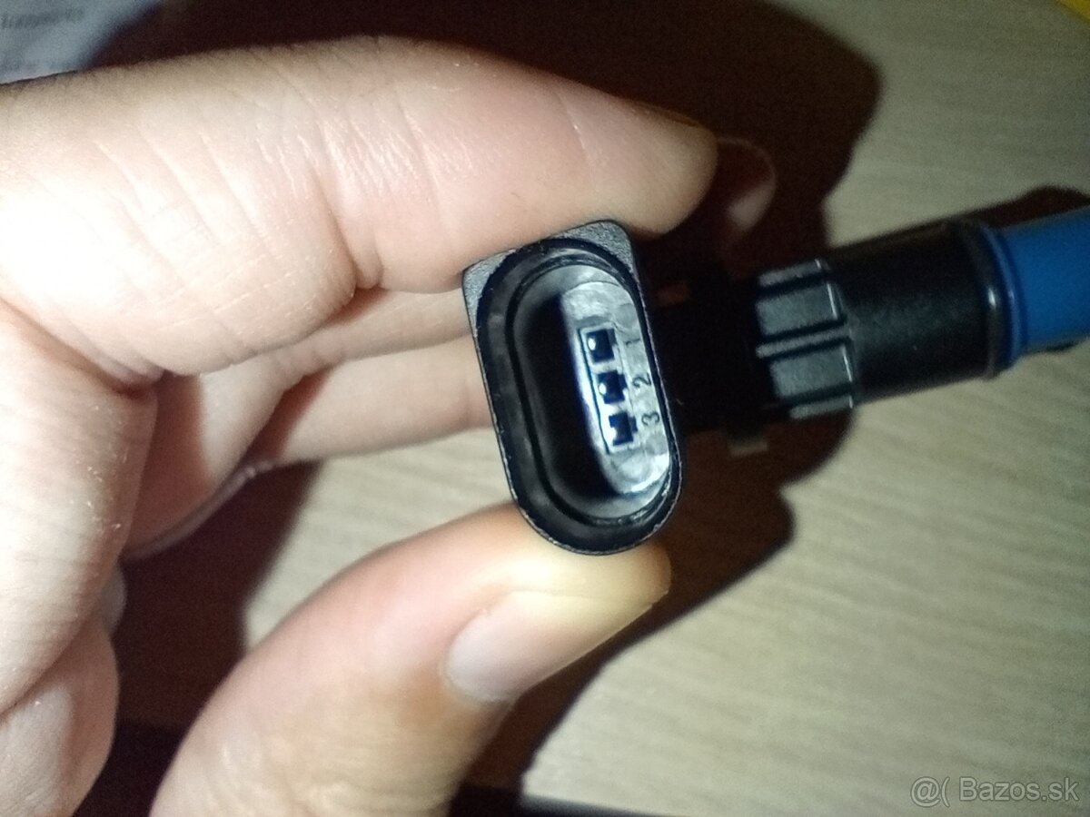 Hallov snímač polohy vačkového hriadeľa - snímač otáčok - 3