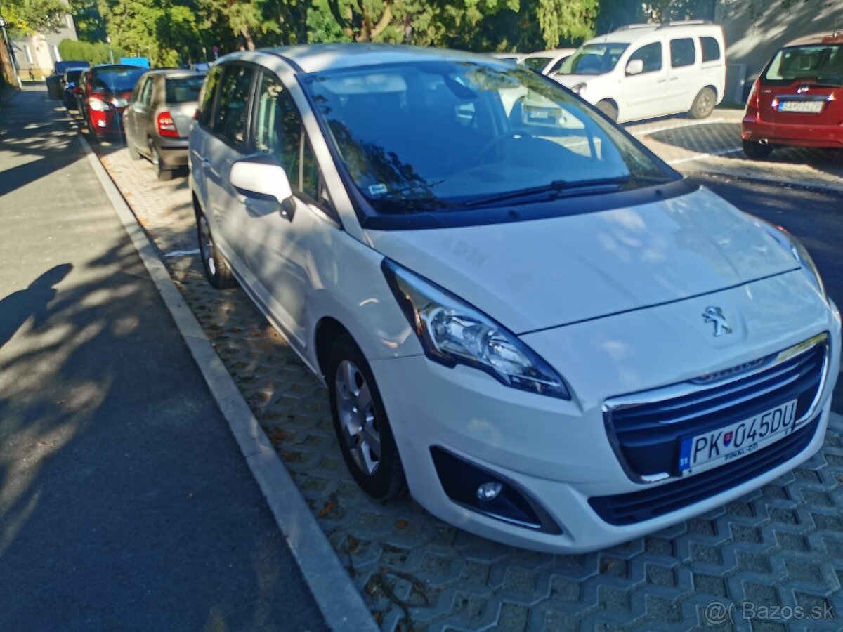 Peugeot 5008 automat - 3