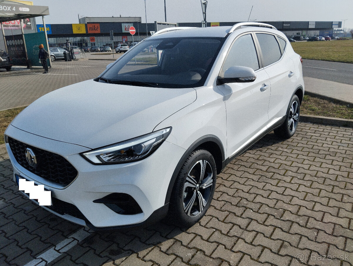 MG ZS ESSENTIAL PLUS 1.5 DVVT 5MT - 3