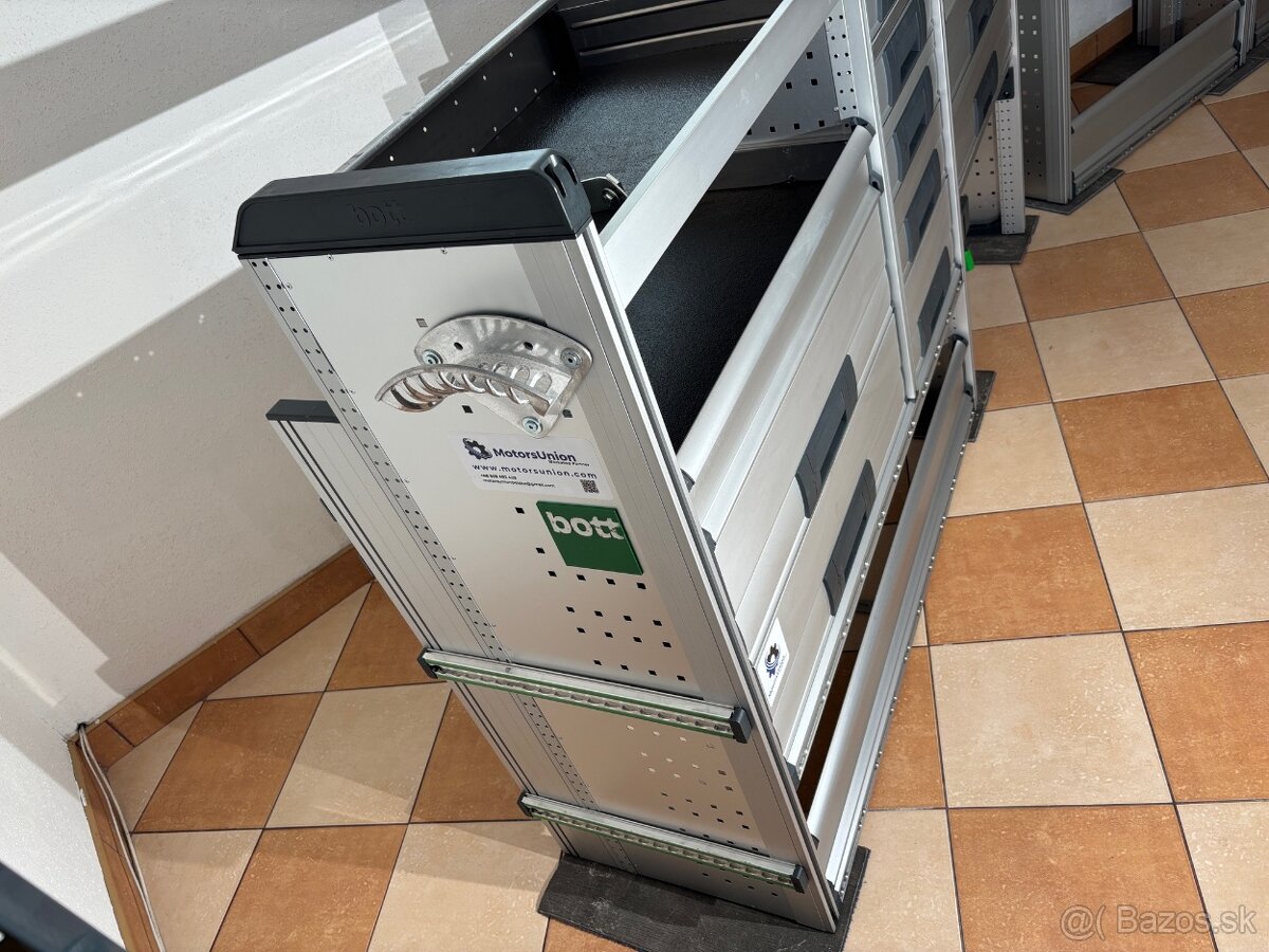 Bott Regále do úžitkových vozidiel Trafic Custom T6 - 3