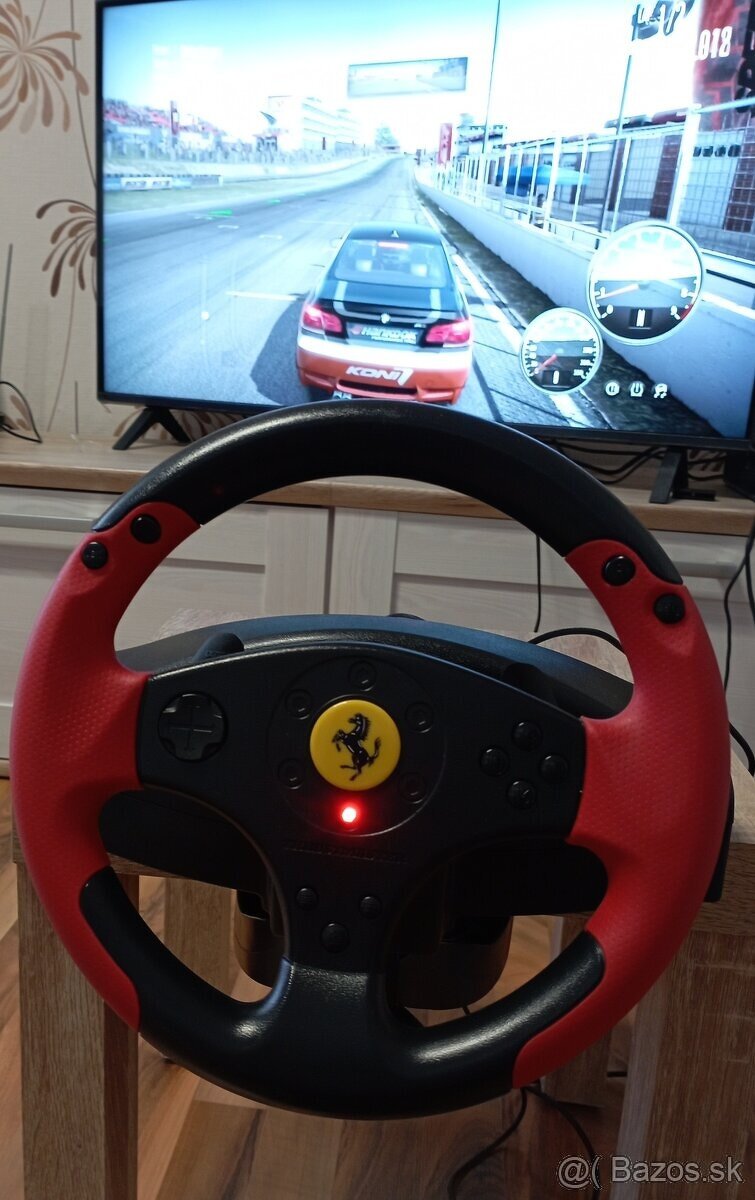 Volant Thrustmaster na PS3 - 3