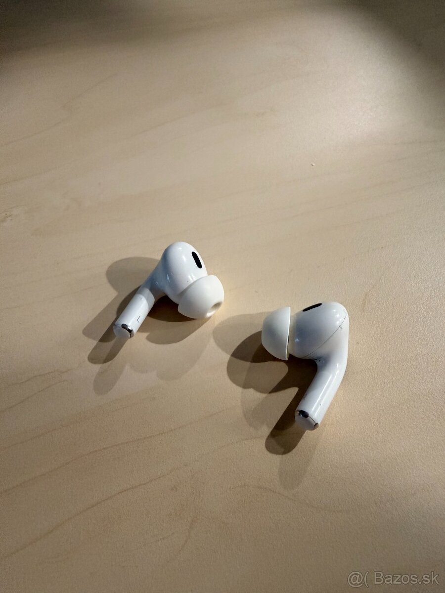 Apple AirPods Pro 2 – dobrý stav, kúpené v Apple Store - 3