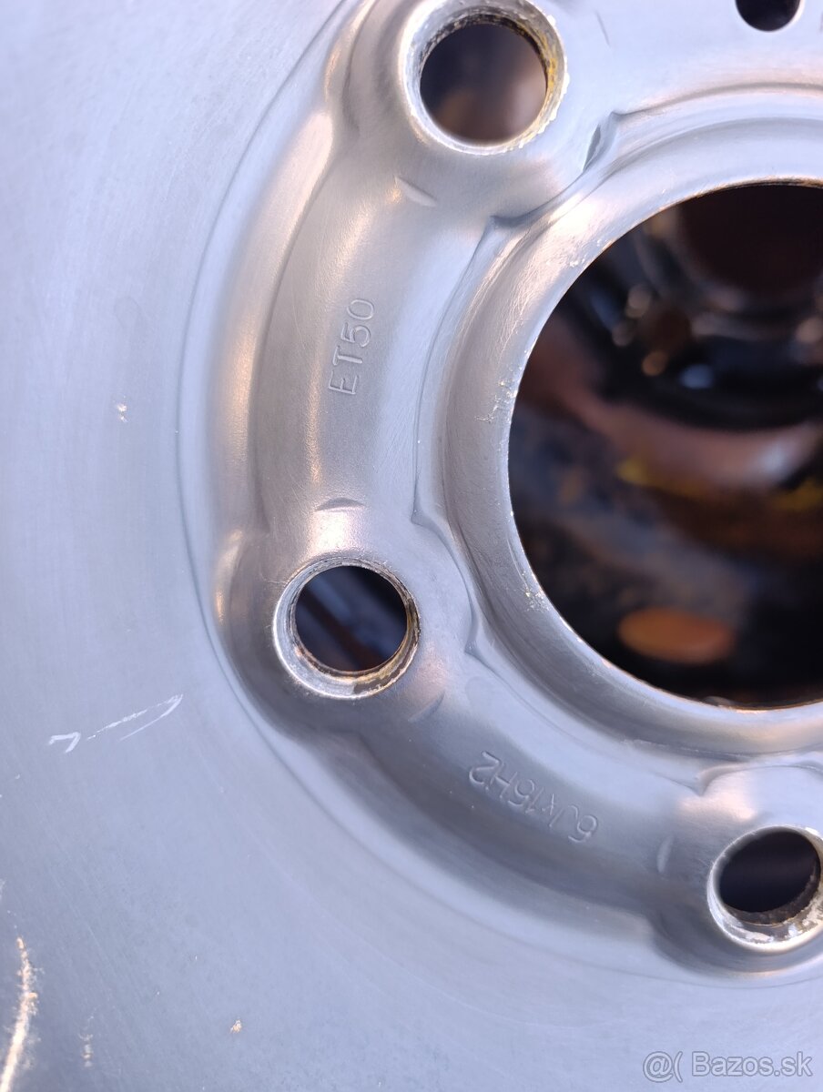 5x114,3/115,r16-6J,et50,205-65-16C-Continental-2023-5mm - 3