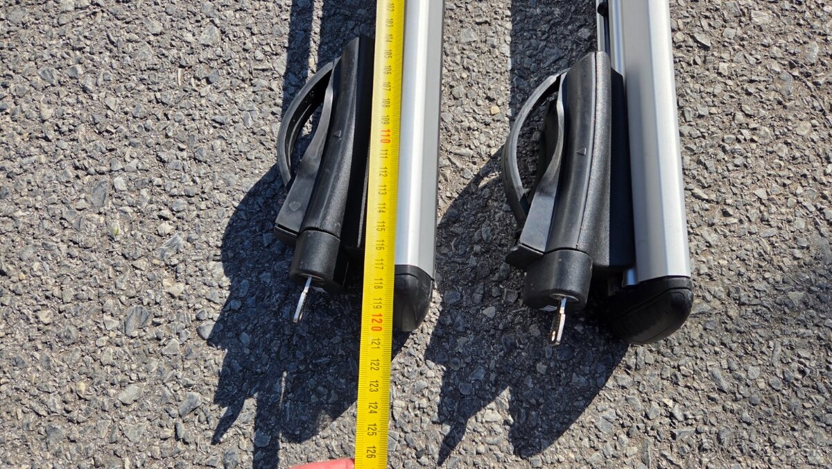 Priečniky Thule WingBar Evo 117 cm + pätky Thule 775 - 3