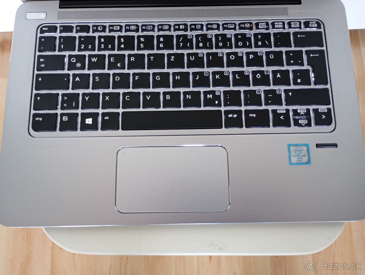 Hp elitebook 1030 G1 , Intel core m5 , 8gb ram , ssd , Win11 - 3
