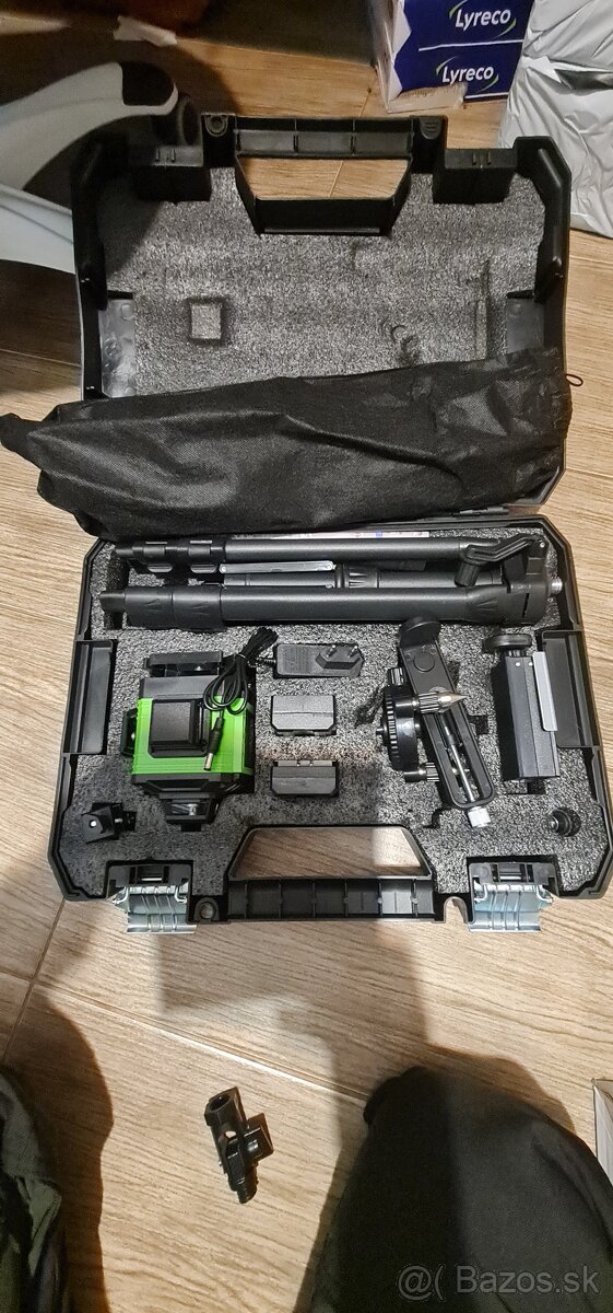 Nivelačný profi laser tzv 4D tj 16/líniový so zeleným lúčom - 3