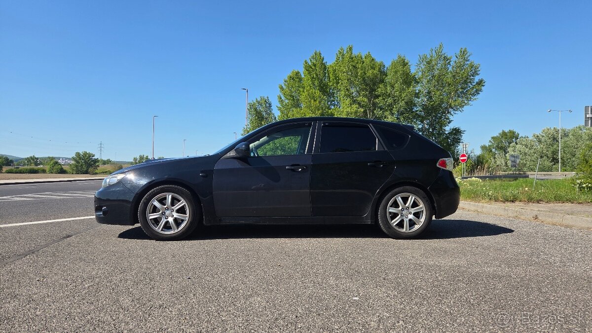 Subaru Impreza - 3