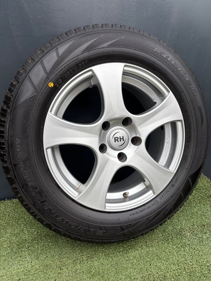 Zimní sada 5x114,3 215/65/16 98H - 3