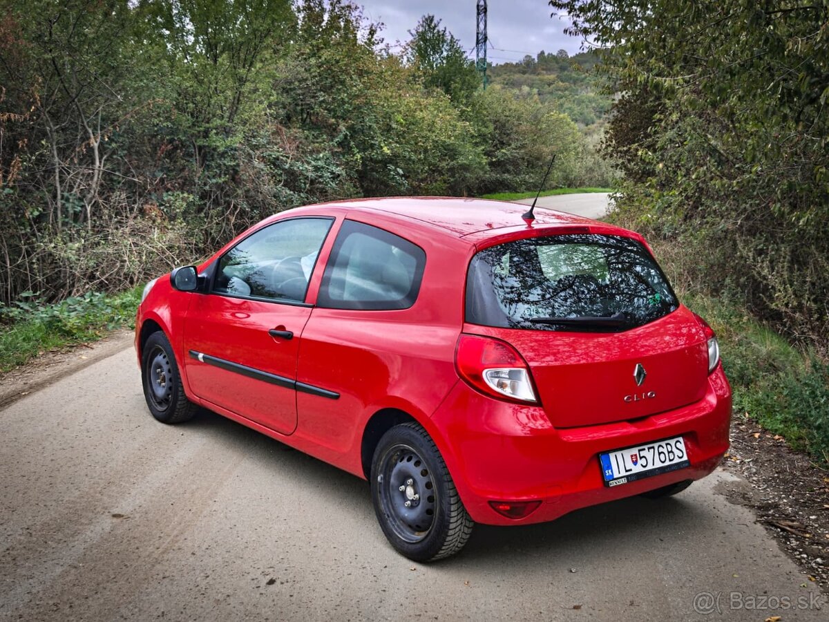 Predám Renault Clio 1,2 53.000km - 3