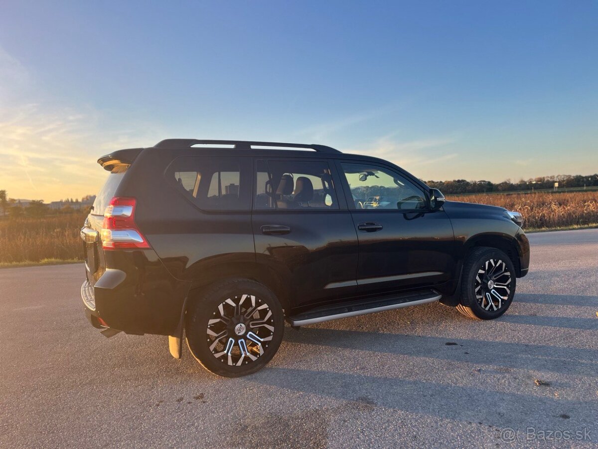 Toyota Land Cruiser 2,8D - EXECUTIVE