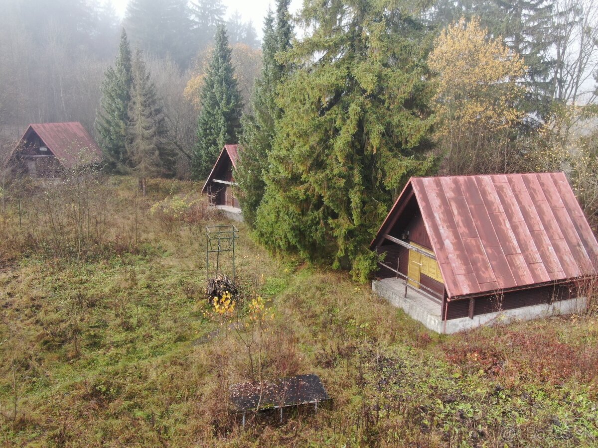 Stavebný pozemok s troma chatami – Dierová, Kráľovany - 3