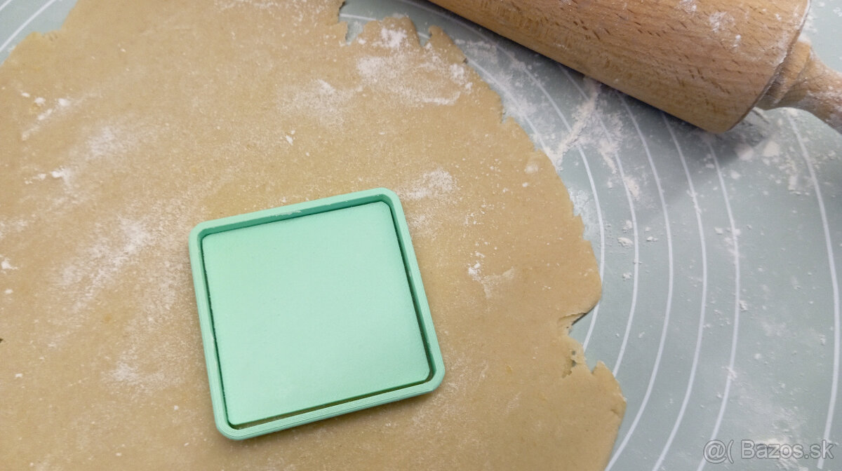 Vlastné logo ako vykrajovačka - 3