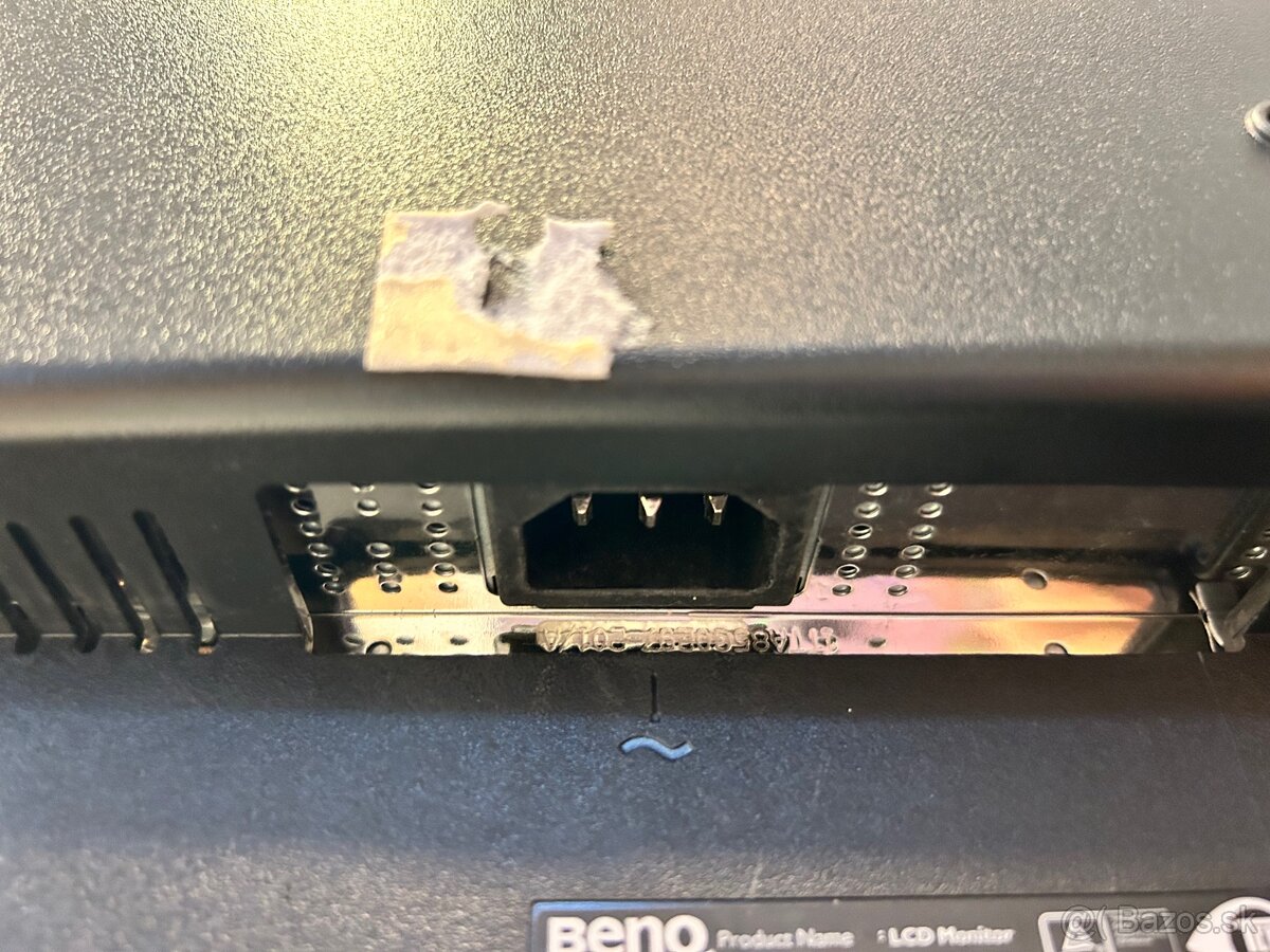 Monitory 24” a 19” - 3