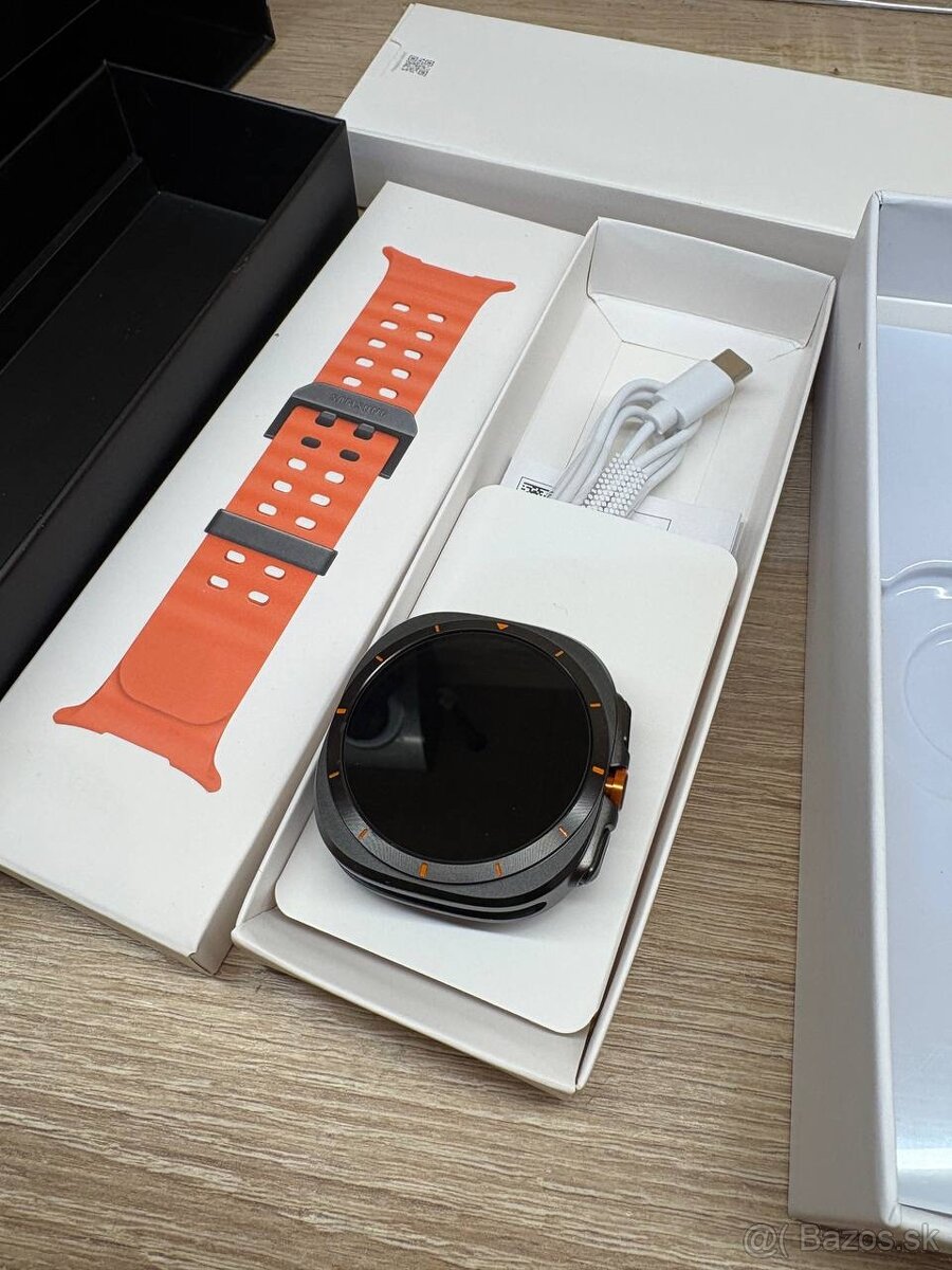 Samsung Galaxy Watch Ultra - 3